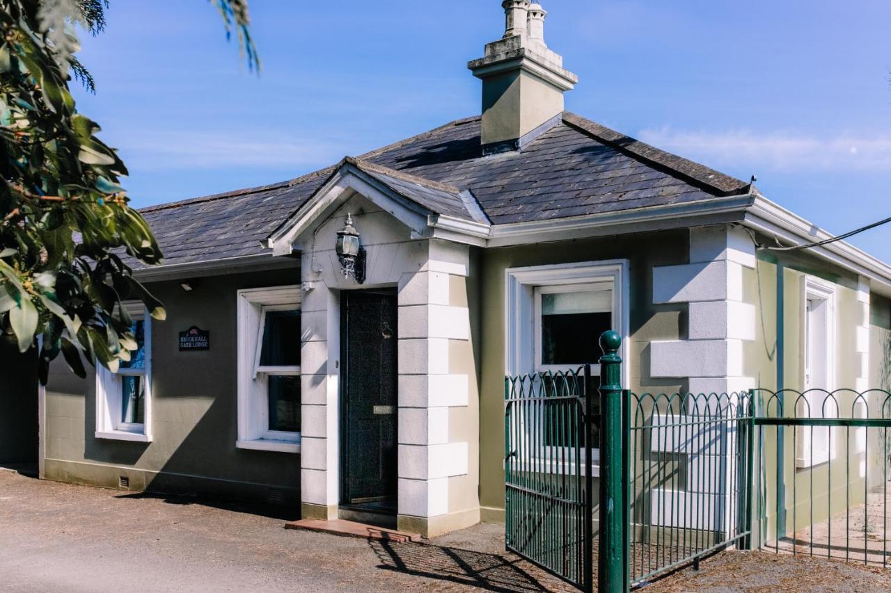 Brookhall Cottages Lisburn Exteriör bild